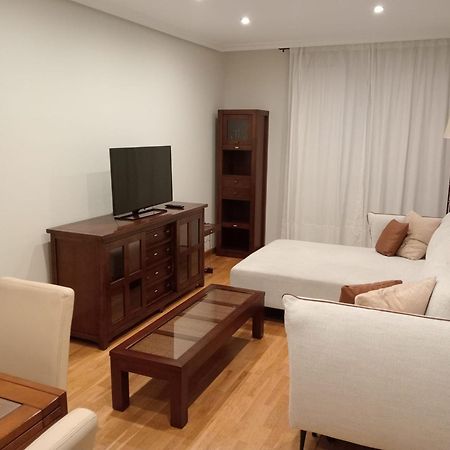 Avello Oviedo Con Parking Apartment Exterior foto