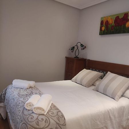 Avello Oviedo Con Parking Apartment Exterior foto