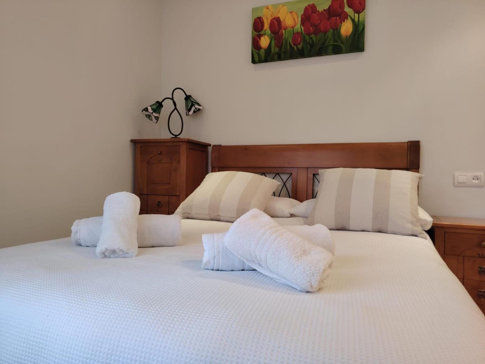 Avello Oviedo Con Parking Apartment Exterior foto